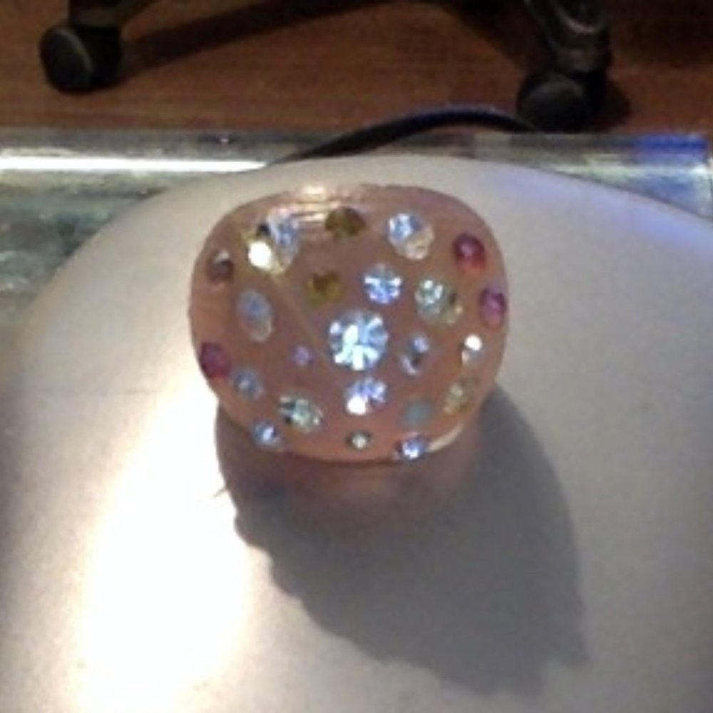 Multi-colored stone costume ring